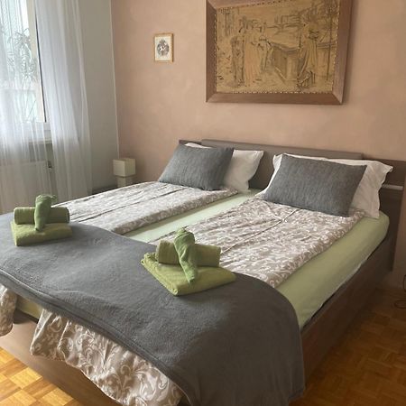 Casa Adriana Lägenhet Brixen Exteriör bild
